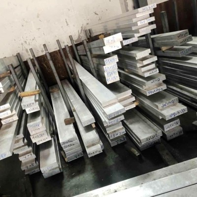 供应导电铝排1070高纯铝母线6063铝合金规格多样模具齐全图2