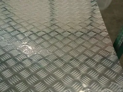 4.5mm花纹铝板,冷链车间地面防滑铝板图2