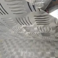 楼梯踏步用花纹铝板防滑板